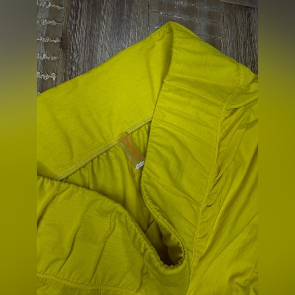 Free People Movement Featherweight Layering Ruffle Shorts Dandelion Neon Yellow - Picture 4 of 5